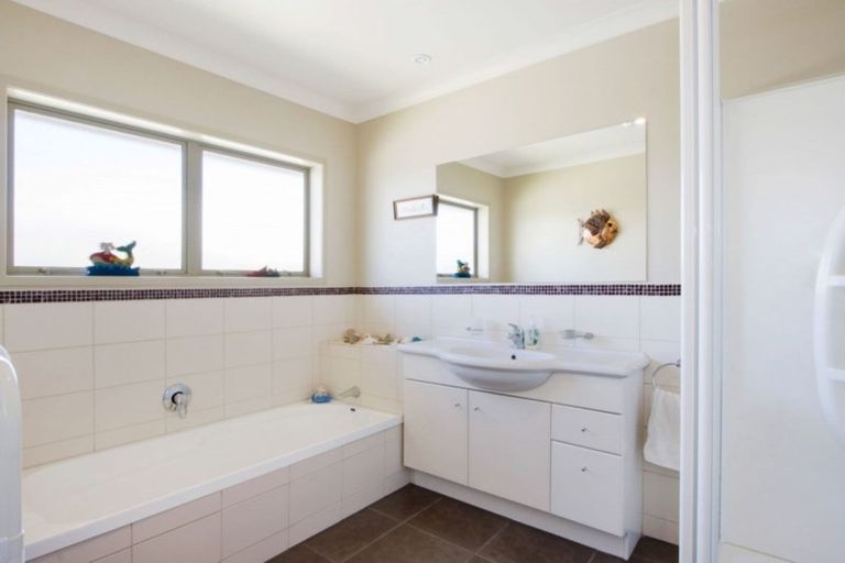 Photo of property in 26 Longmynd Drive, Katikati, 3129