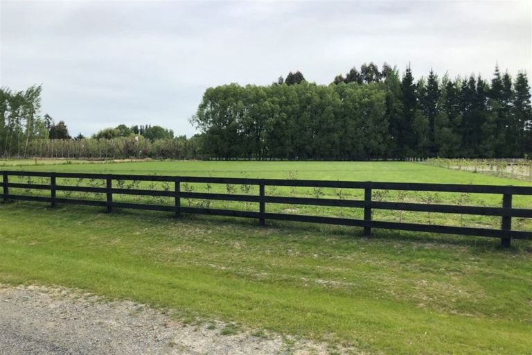 Photo of property in 6 Orbiter Drive, Ohoka, Kaiapoi, 7692
