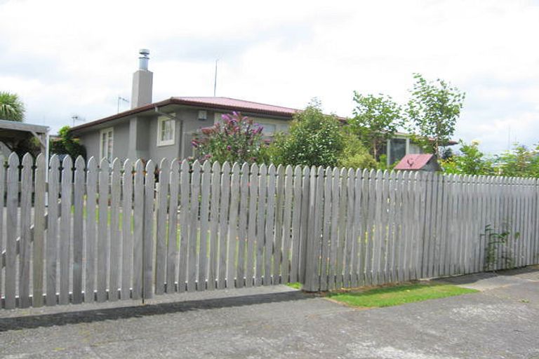 Photo of property in 3 Blenheim Place, Feilding, 4702