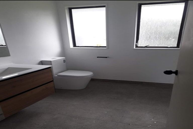 Photo of property in 32 Peter Snell Road, Ruakaka, 0116