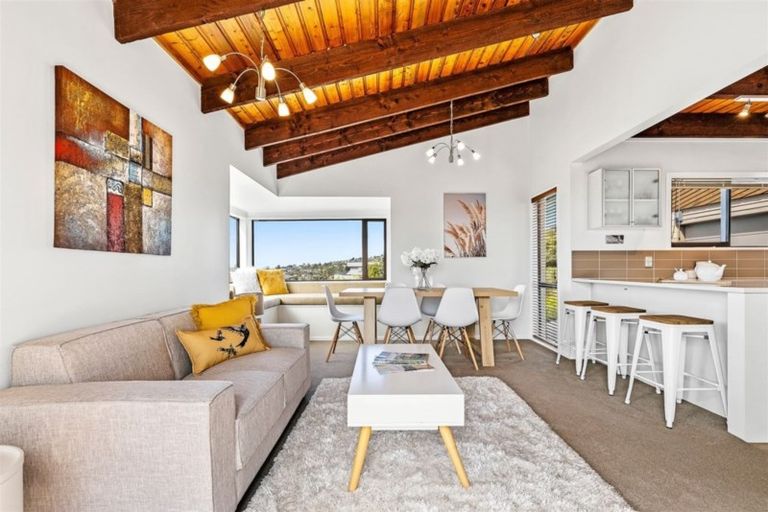 Photo of property in 40 Ravensdale Rise, Westmorland, Christchurch, 8025