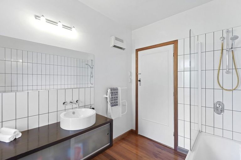 Photo of property in 83a Hackthorne Road, Cashmere, Christchurch, 8022