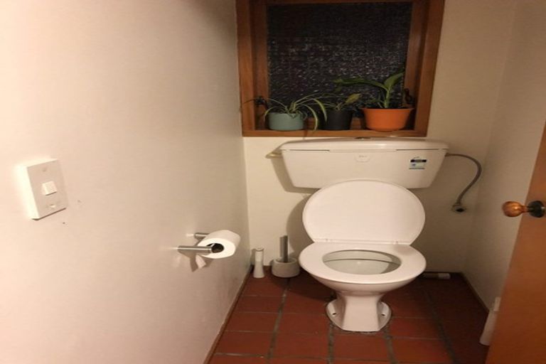 Photo of property in 121 Mairangi Road, Wilton, Wellington, 6012