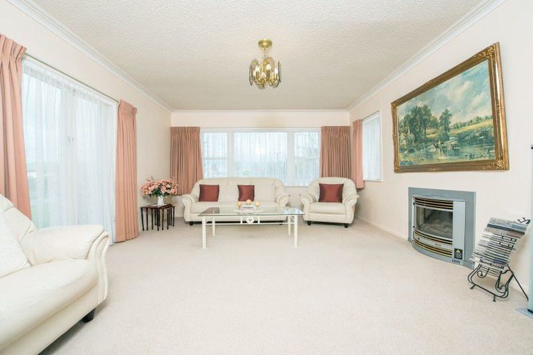 Photo of property in 19 Masefield Drive, Enderley, Hamilton, 3214