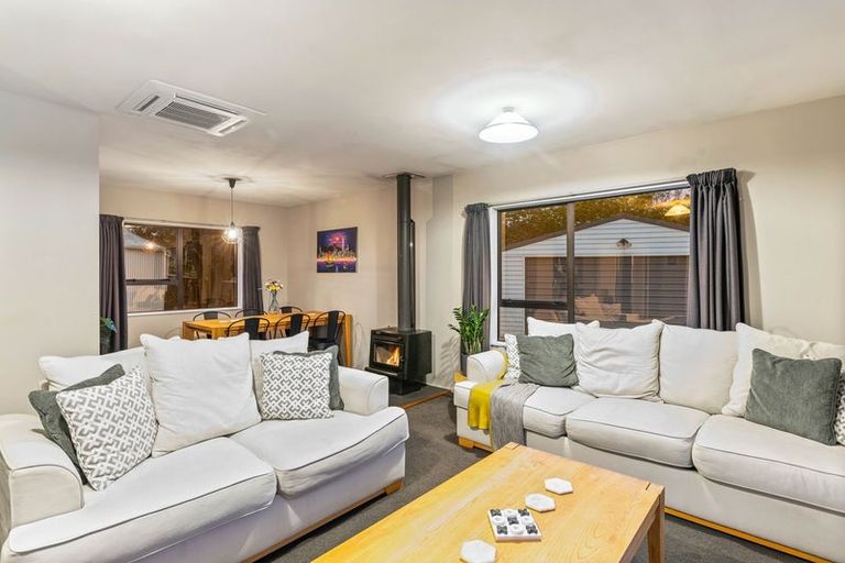 Photo of property in 37 Campbell Avenue, Paraparaumu, 5032