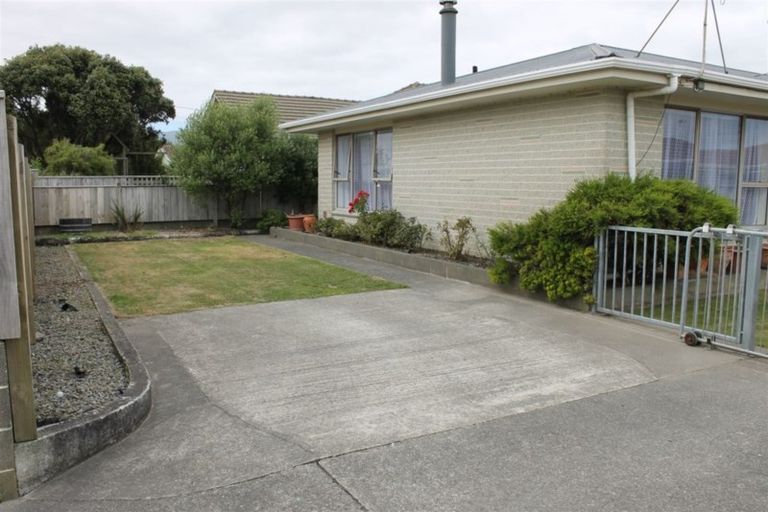 Photo of property in 17 Hadfield Street, Otaki, 5512