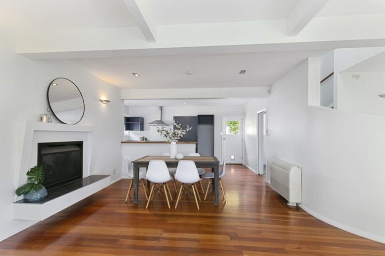 Photo of property in 9 Wyndrum Avenue, Waterloo, Lower Hutt, 5011