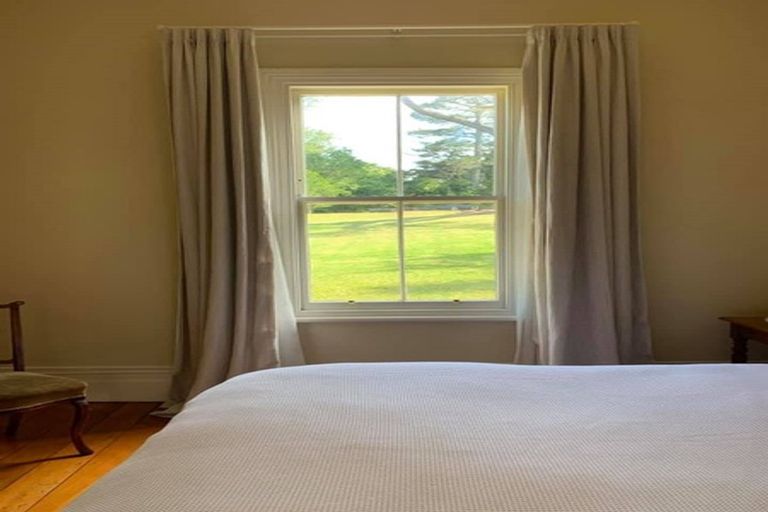 Photo of property in 79 Carter Road, Oratia, Auckland, 0604