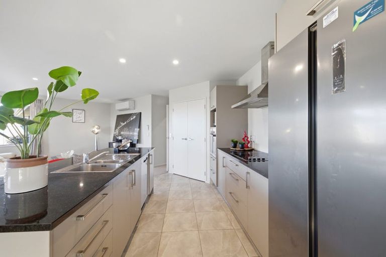 Photo of property in 12 Amelia Place, Wigram, Christchurch, 8025