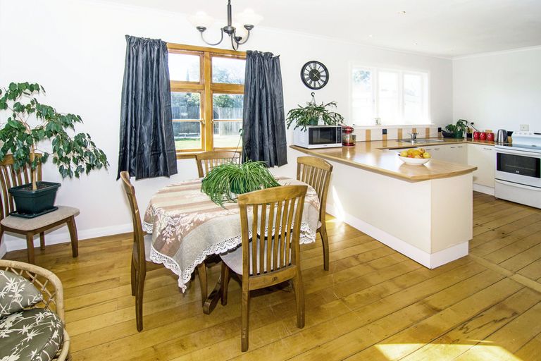 Photo of property in 91 Herbert Street, Masterton, 5810