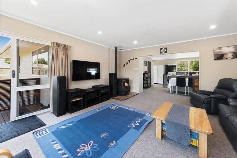 Photo of property in 25 Hodgkins Street, Pukehangi, Rotorua, 3015