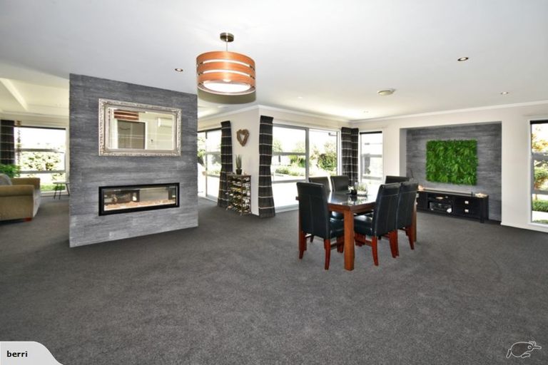 Photo of property in 5 Gosling Crescent, Halswell, Christchurch, 8025