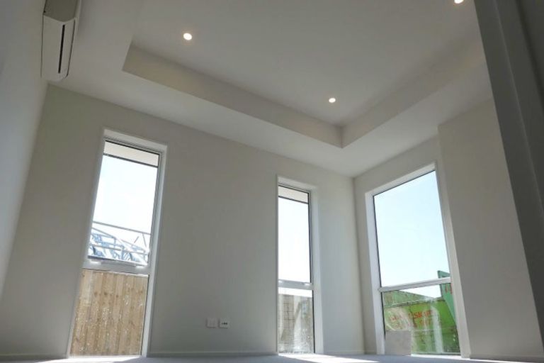 Photo of property in 8 Clare Street, Woodend, 7610