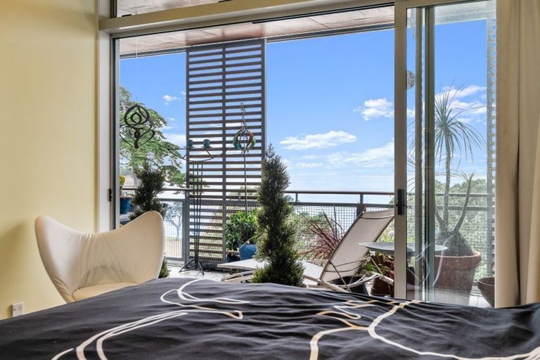 Photo of property in Ocean Breeze Apts, 19107/87 Clyde Road, Browns Bay, Auckland, 0630