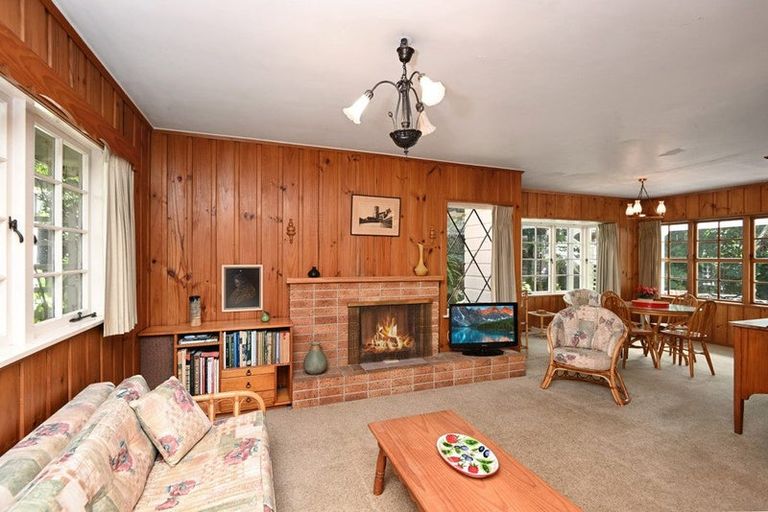 Photo of property in 19 Beverley Crescent, Hillcrest, Hamilton, 3216