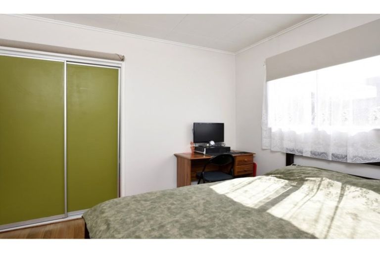 Photo of property in 2/11 Manson Avenue, Stoke, Nelson, 7011