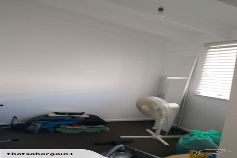 Photo of property in 18/125 Queens Drive, Lyall Bay, Wellington, 6022