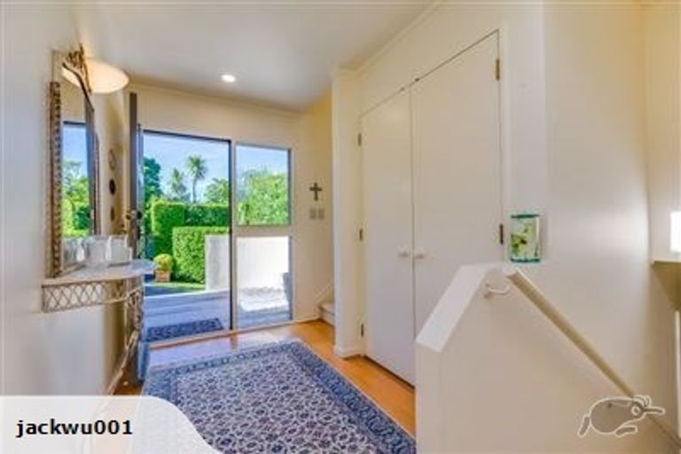 Photo of property in 1/2 Katui Street, Castor Bay, Auckland, 0620