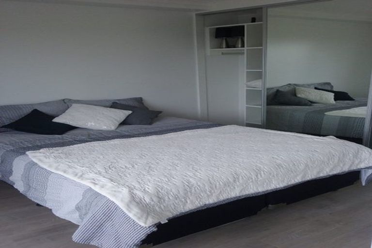 Photo of property in The Rennaissance, 13h/18 Ronwood Avenue, Manukau, Auckland, 2104