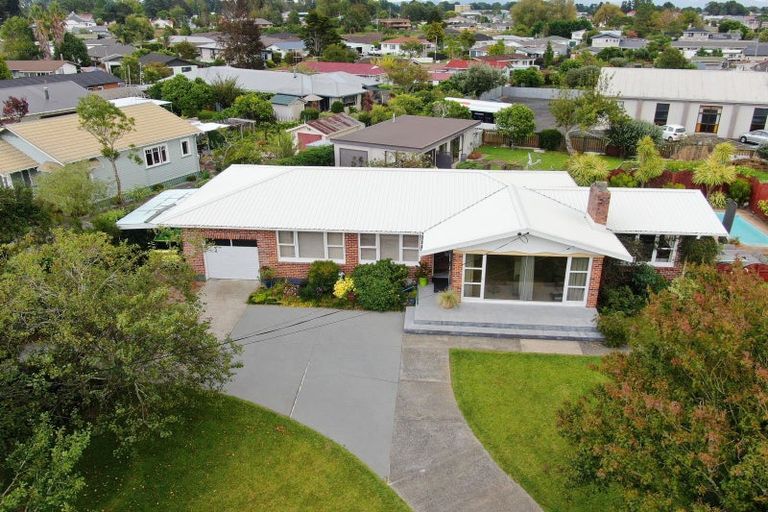 Photo of property in 6 Thames Road, Paeroa, 3600