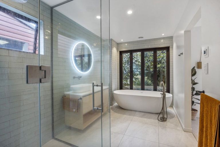 Photo of property in 7a Iwa-iti Street, Waitara, 4320