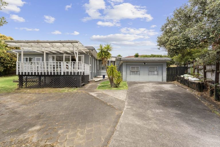 Photo of property in 7 Phoenix Place, Papatoetoe, Auckland, 2025