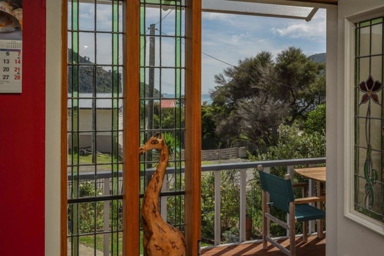 Photo of property in 6 Orchard Lane, Okiwi Bay, French Pass, 7193