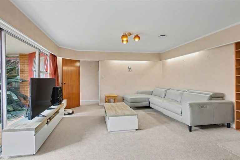 Photo of property in 114 Romilly Street, Westport, 7825