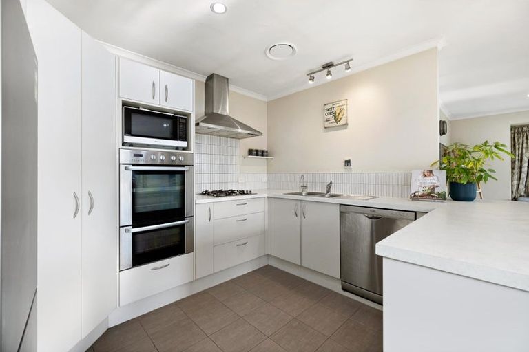 Photo of property in 2 Alice Burn Drive, Luggate, Cromwell, 9383