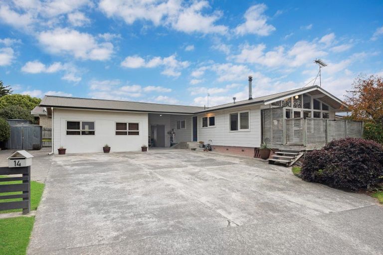 Photo of property in 14 Churchill Street, Pukekohe, 2120
