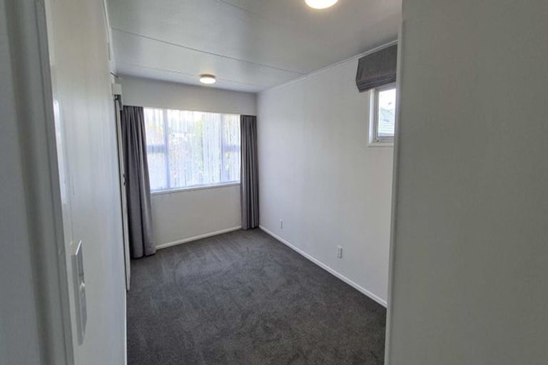 Photo of property in 3 Bruce Place, Highbury, Palmerston North, 4412