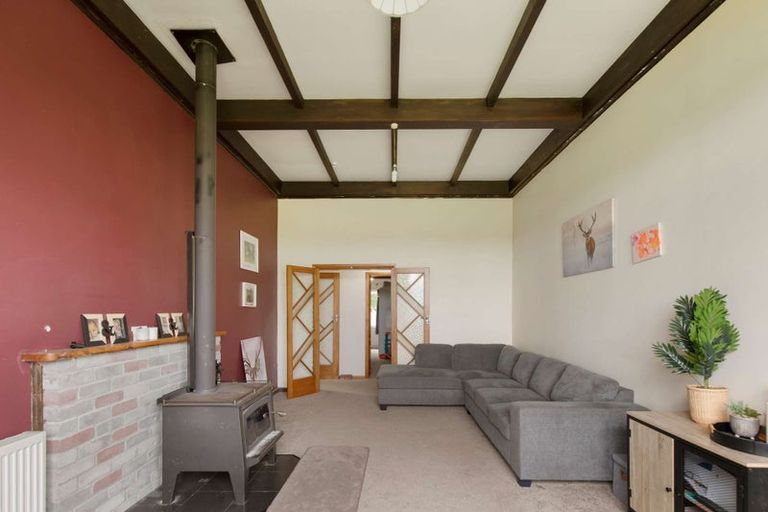 Photo of property in 6 King Edward Street, Eltham, 4322