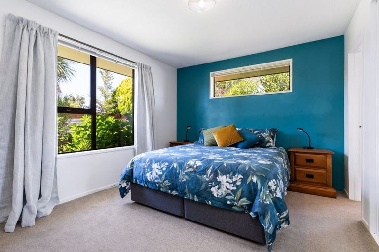 Photo of property in 8 Sabys Road, Halswell, Christchurch, 8025