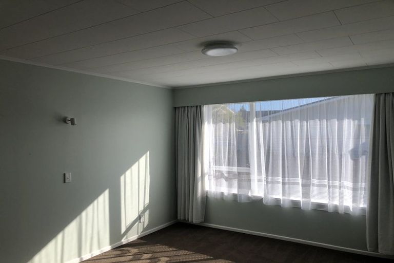 Photo of property in 13a Waddington Drive, Naenae, Lower Hutt, 5011