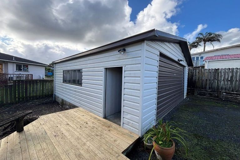 Photo of property in 3 Correa Court, Goodwood Heights, Auckland, 2105