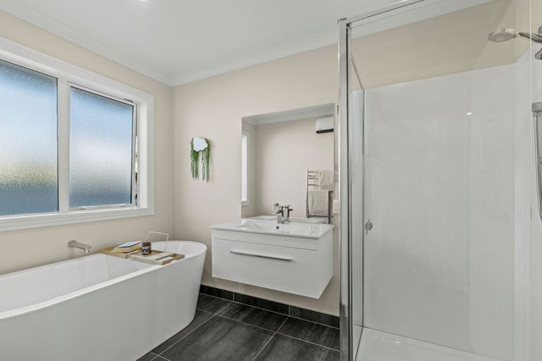 Photo of property in 56 Watkins Drive, Rangiora, 7400