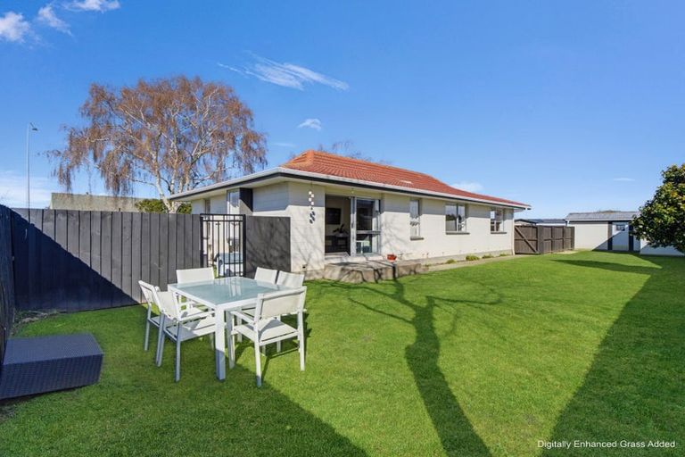 Photo of property in 6 Evans Place, Kaiapoi, 7630