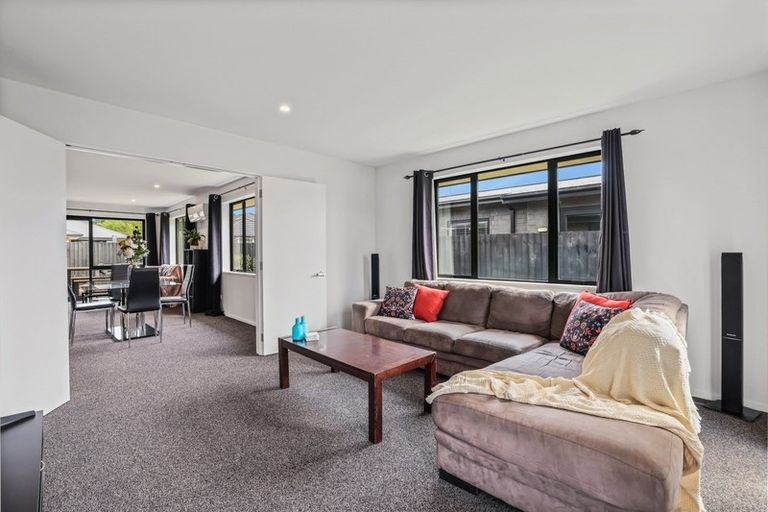 Photo of property in 15 Guyon Street, Marshland, Christchurch, 8083