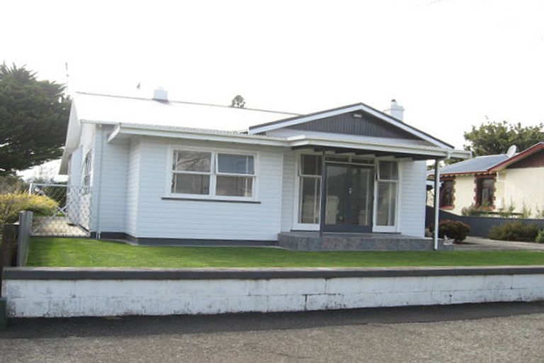Photo of property in 41 South Street, West End, Palmerston North, 4410