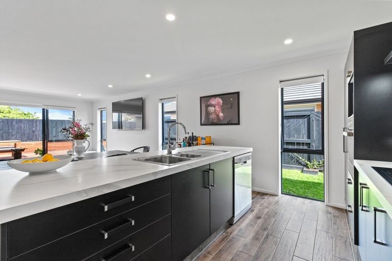 Photo of property in 11 Eastbank Drive, Katikati, 3129