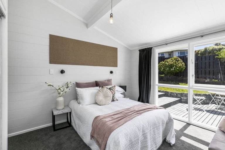 Photo of property in 29 Acacia Avenue, Maungaraki, Lower Hutt, 5010