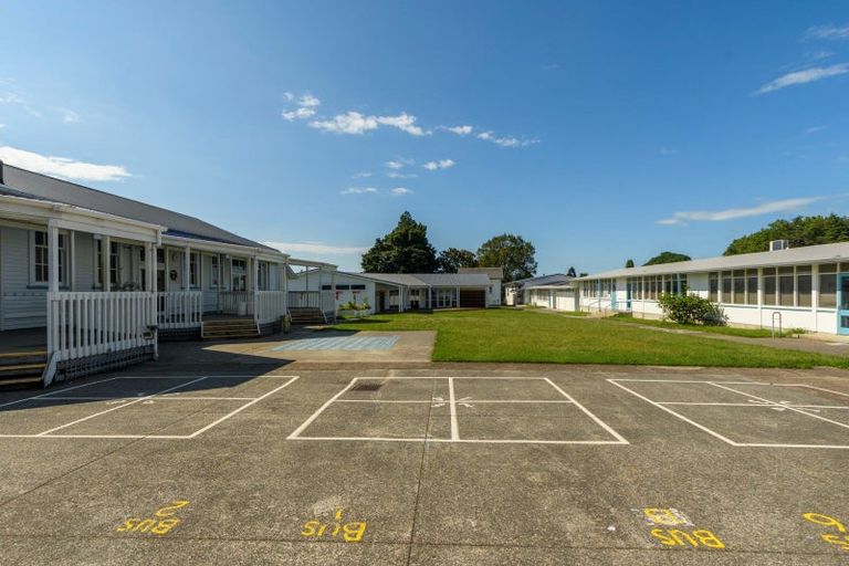 Photo of property in 1 Gisborne Road, Te Puke, 3119