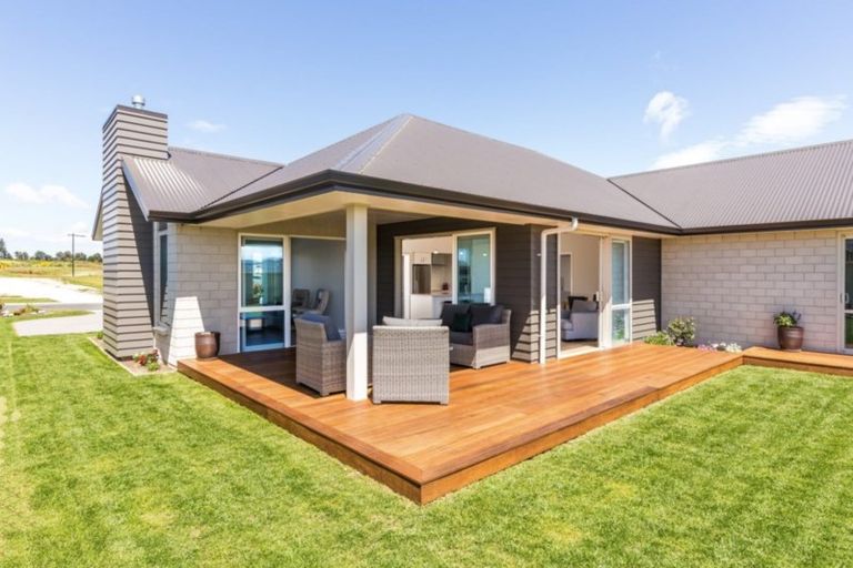 Photo of property in 11 Raupo Crescent, Wharewaka, Taupo, 3330