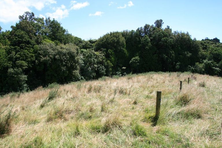 Photo of property in 556 Mangorei Road, Mangorei, New Plymouth, 4371