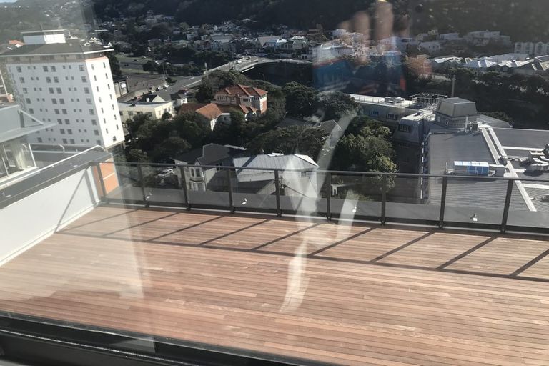 Photo of property in Frame Apartments, 903/111 Molesworth Street, Thorndon, Wellington, 6011