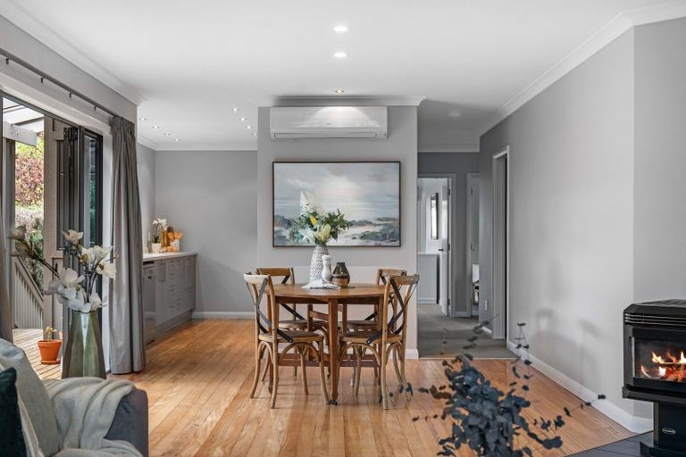 Photo of property in 5 Millar Road, Lake Okareka, Rotorua, 3076