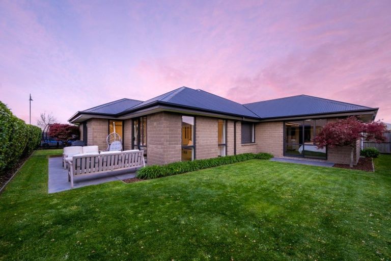 Photo of property in 9 Greenwich Street, Halswell, Christchurch, 8025