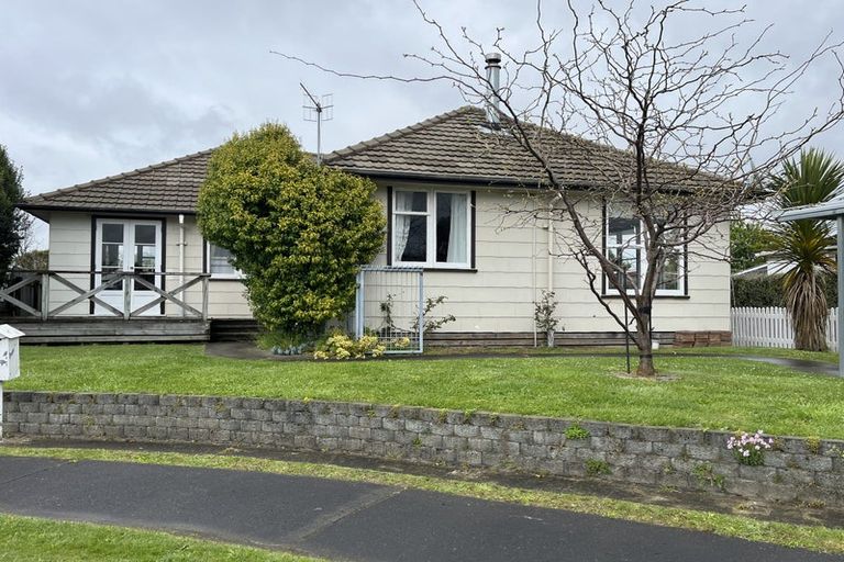 Photo of property in 6 Ayr Place, Hokowhitu, Palmerston North, 4410