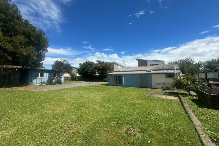 Photo of property in 37 Liverpool Street, Levin, 5510