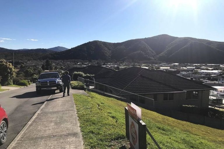 Photo of property in 7 Moana Heights, Waikawa, Picton, 7220